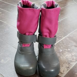Girl's Tundra snow boots